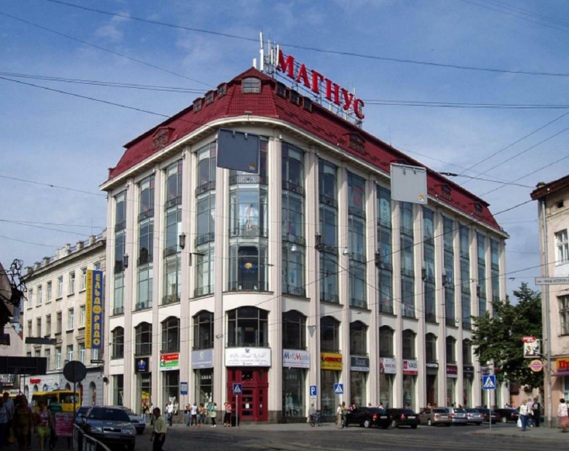 Невелика Smart Квартира В Центрі Для Пари Лвив Екстериор снимка